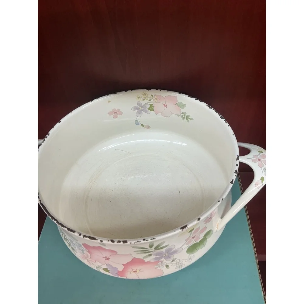 Kobe Cookware Japan Enamel Floral Stockpot Casserole Dish with Lid Vintage White